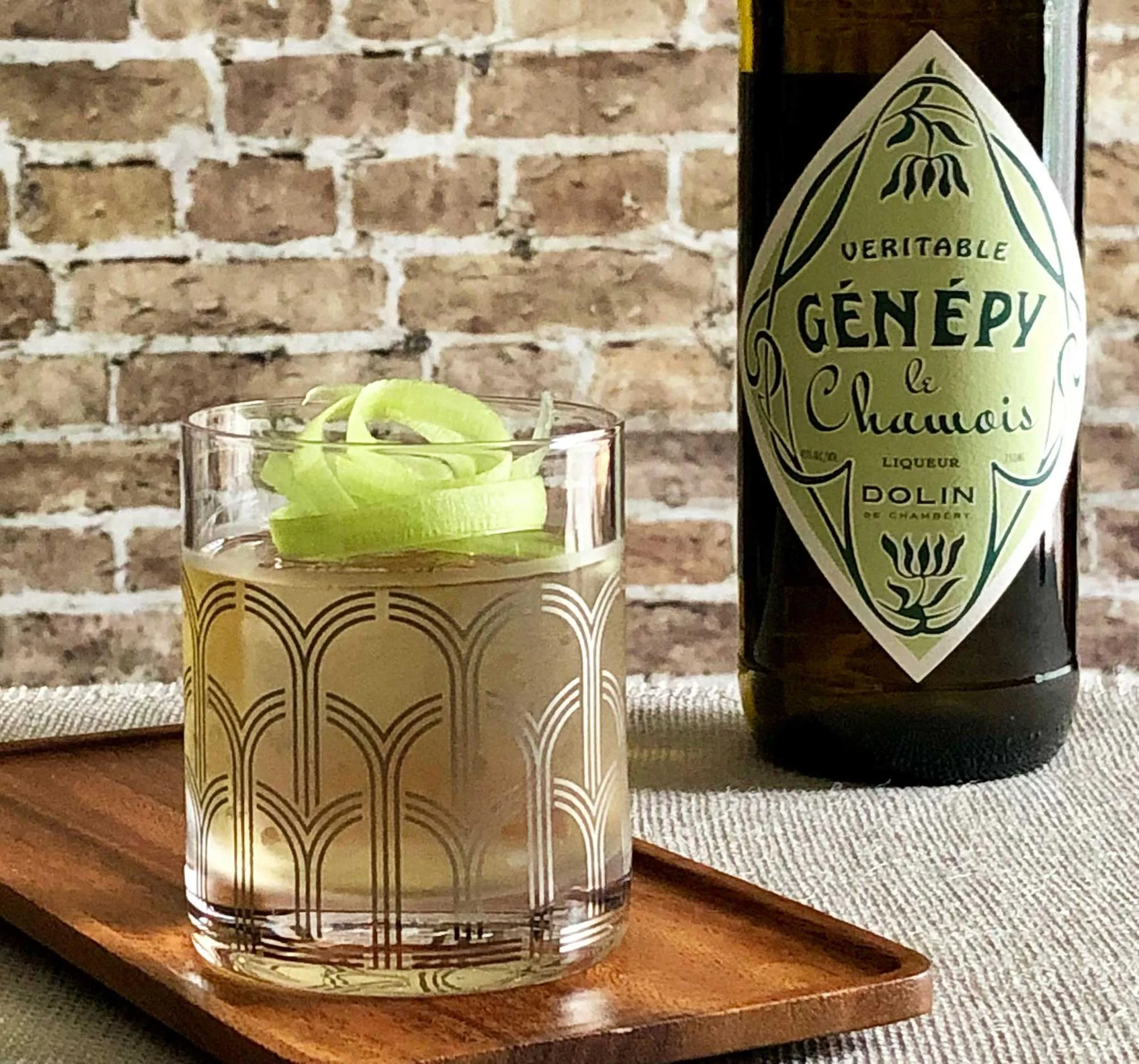 Dolin Génépy le Chamois Liqueur - Image 6