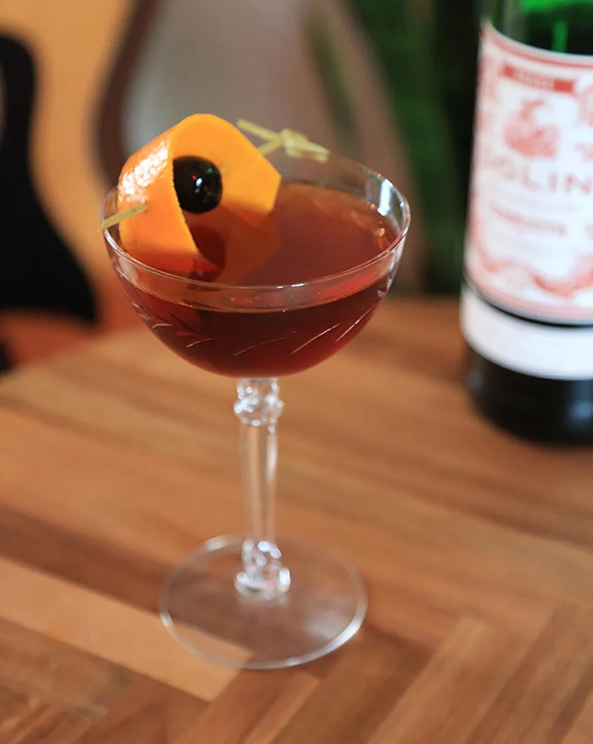 Dolin Rouge Vermouth de Chambéry - Image 3